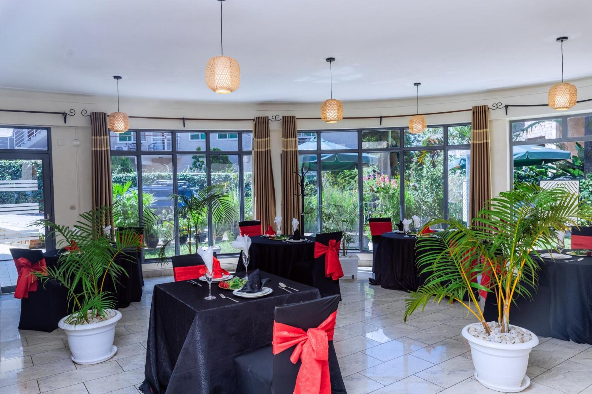 One Click Hotel كيغالي المظهر الخارجي الصورة
